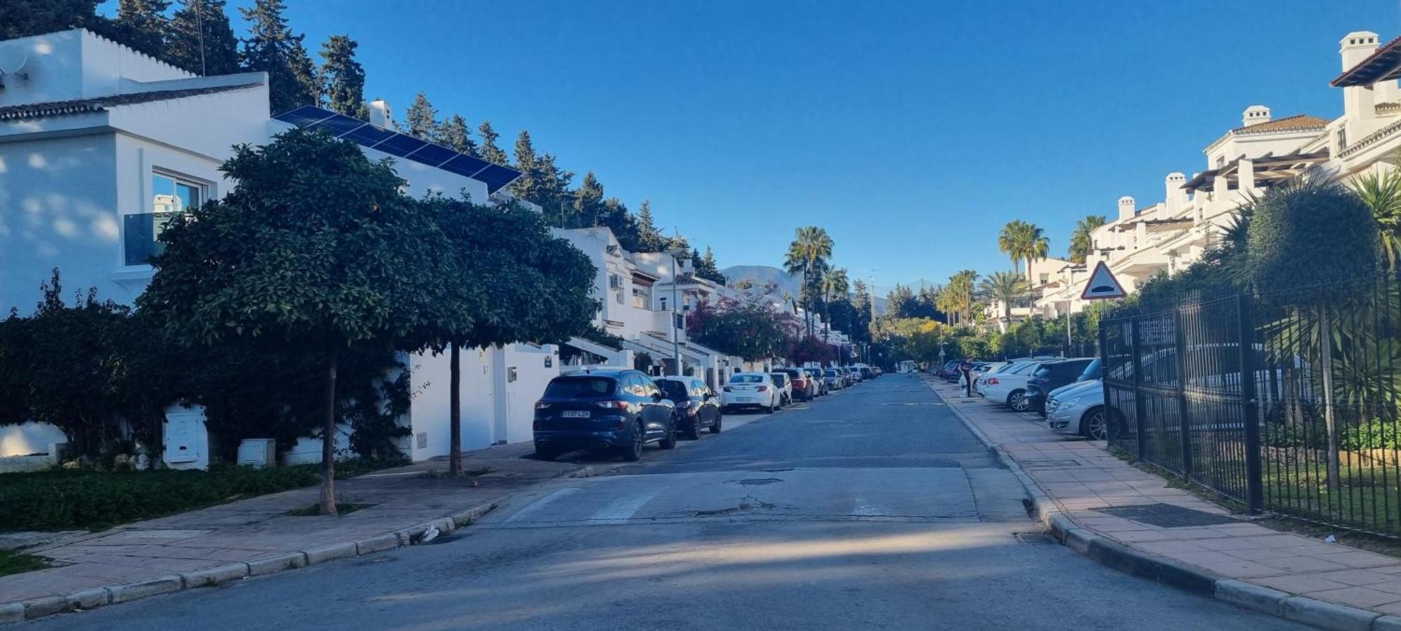 4 Bed House With Pool Walk To Puerto Banus Fast Internet Villa Marbella Kültér fotó